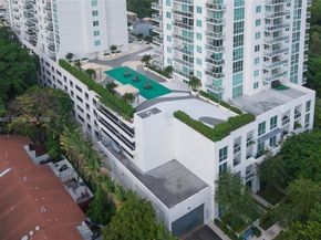 1871 NW S River Dr 802, Miami FL 33125