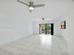 126 S Cypress Rd 729, Pompano Beach FL 33060