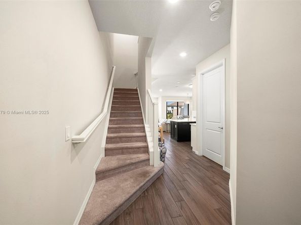 2193 Appleton Circle, Oakland Park FL 33309