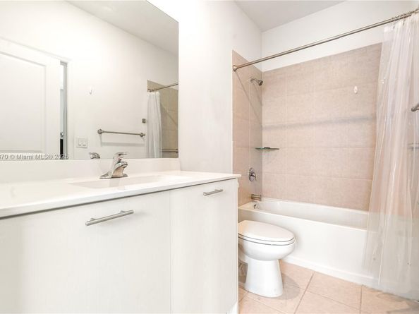 12130 NW 23rd Ct, Miami FL 33167