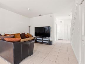 12130 NW 23rd Ct, Miami FL 33167