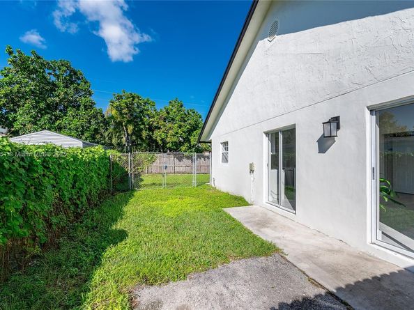 29790 SW 161st Ct, Homestead FL 33033