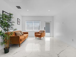 6941 Sheridan St, Hollywood FL 33024