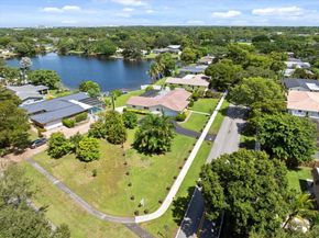 6581 SW 20th Ct, Plantation FL 33317