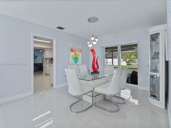 6581 SW 20th Ct, Plantation FL 33317