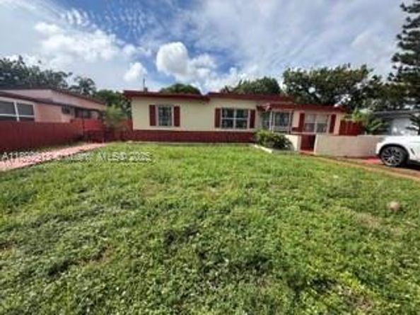 130 NW 124th St, North Miami FL 33168