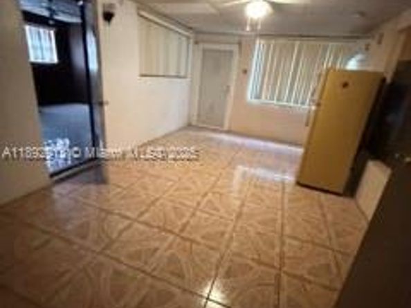 130 NW 124th St, North Miami FL 33168