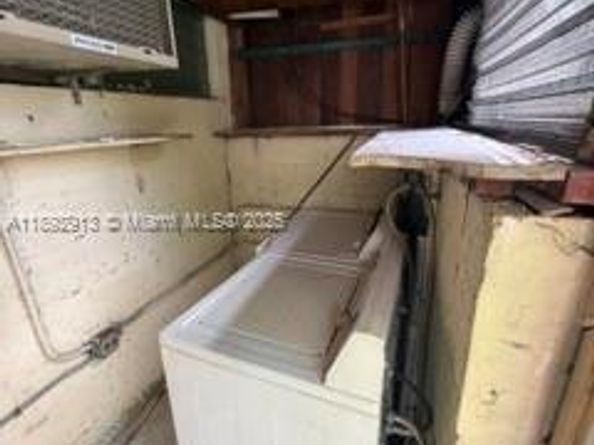 130 NW 124th St, North Miami FL 33168