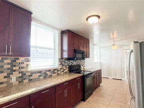 3703 NE 166th St 602, North Miami Beach FL 33160