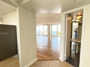 3703 NE 166th St 602, North Miami Beach FL 33160