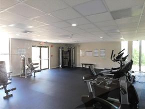 8005 SW 107 Av 118, Miami FL 33173