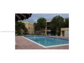 8005 SW 107 Av 118, Miami FL 33173