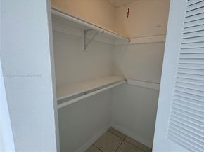 8585 NW 6th Ln 9208, Miami FL 33126