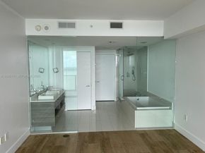 650 NE 32 street 1805, Miami FL 33137