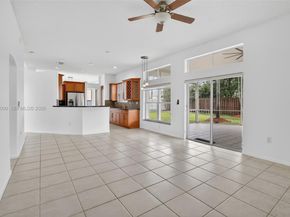 19018 NW 23rd Pl, Pembroke Pines FL 33029