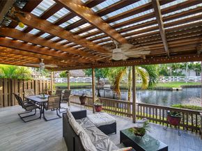 2669 S Parkview Dr, Hallandale Beach FL 33009