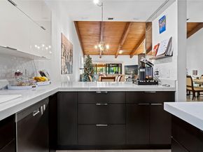 2669 S Parkview Dr, Hallandale Beach FL 33009