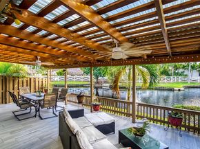 2669 S Parkview Dr, Hallandale Beach FL 33009