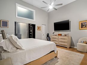 2669 S Parkview Dr, Hallandale Beach FL 33009