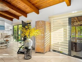 2669 S Parkview Dr, Hallandale Beach FL 33009