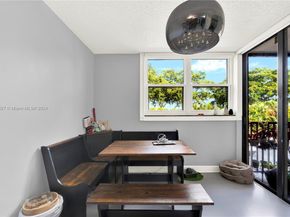 106 Lake Emerald Dr 213, Oakland Park FL 33309