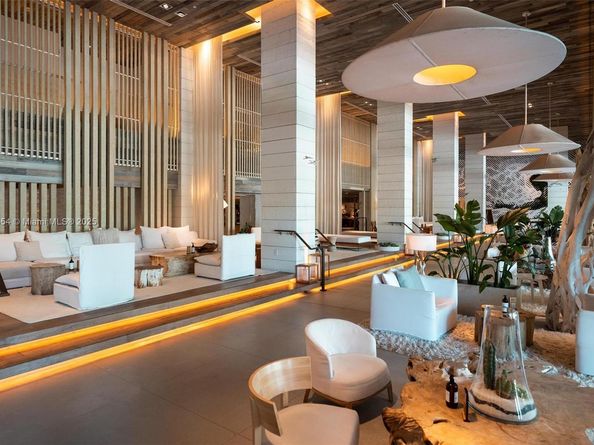 2301 Collins Ave 1414/1415, Miami Beach FL 33139