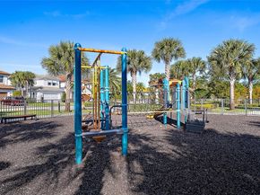 165 Bonnette Hunt Club Ln, Palm Beach Gardens FL 33418