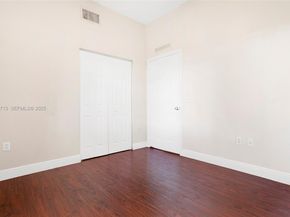 3340 Palomino Dr 2112, Davie FL 33024