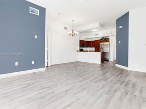 3340 Palomino Dr 2112, Davie FL 33024