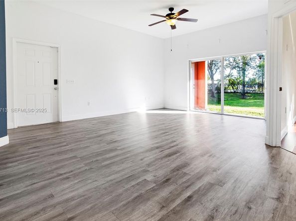 3340 Palomino Dr 2112, Davie FL 33024