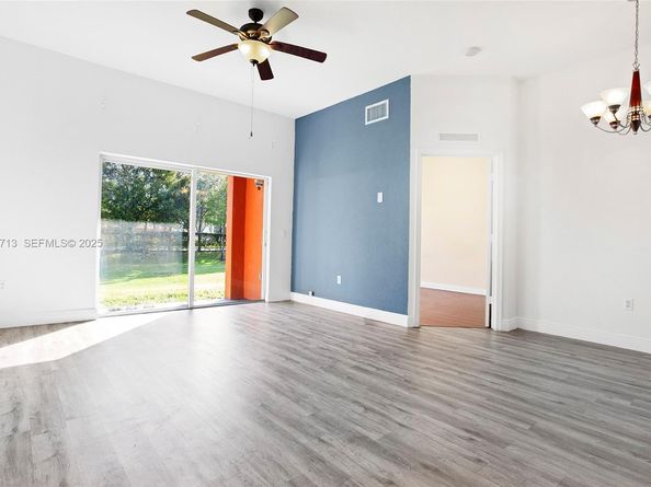 3340 Palomino Dr 2112, Davie FL 33024