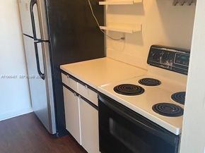 2020 NE 135th St 901, North Miami FL 33181