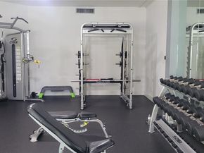 1000 Parkview Dr 1031, Hallandale Beach FL 33009