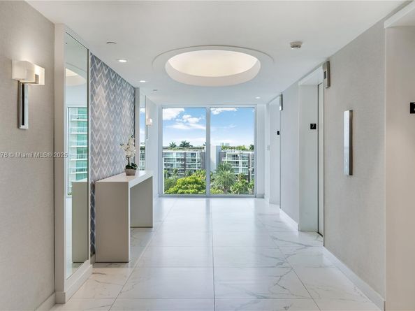 20 Island Ave 702, Miami Beach FL 33139