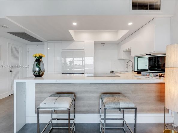 20 Island Ave 702, Miami Beach FL 33139