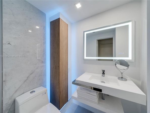 20 Island Ave 702, Miami Beach FL 33139