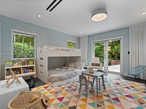 4800 Bay Point Rd, Miami FL 33137