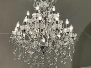 5926 NW 110th Ct, Doral FL 33178