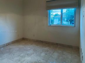 5926 NW 110th Ct, Doral FL 33178