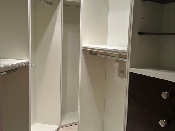 5926 NW 110th Ct, Doral FL 33178