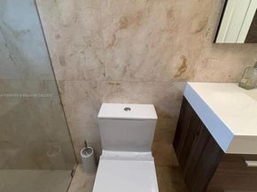 5926 NW 110th Ct, Doral FL 33178