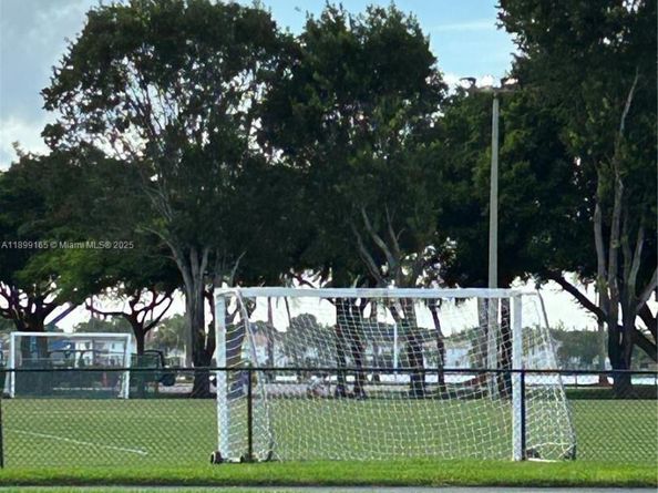 5926 NW 110th Ct, Doral FL 33178