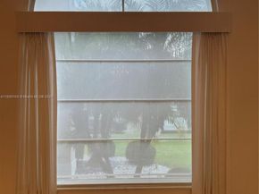 5926 NW 110th Ct, Doral FL 33178