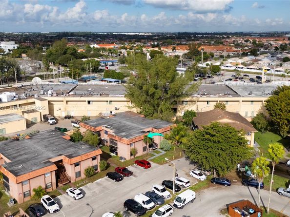 6580 W 27th Ct 5821, Hialeah FL 33016