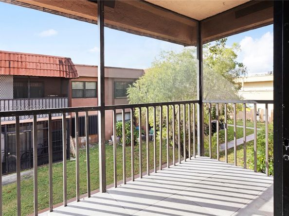6580 W 27th Ct 5821, Hialeah FL 33016