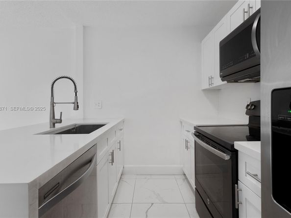 6580 W 27th Ct 5821, Hialeah FL 33016