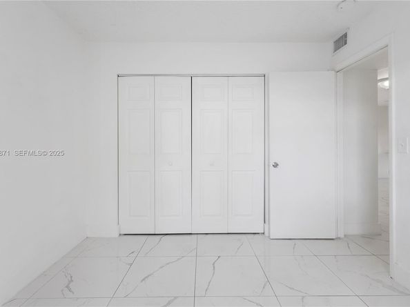 6580 W 27th Ct 5821, Hialeah FL 33016