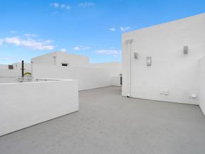 315 NE 7 St 315, Fort Lauderdale FL 33304