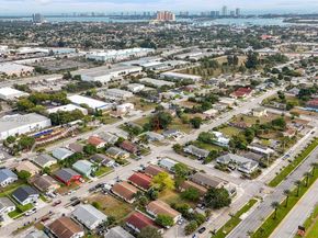 968 W 9th St, Riviera Beach FL 33404