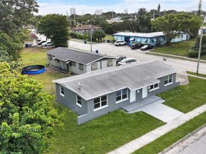 968 W 9th St, Riviera Beach FL 33404